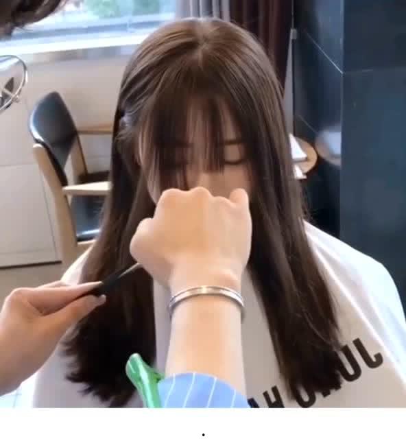 韩国胖网红剪刘海,瞬间变身时尚达人