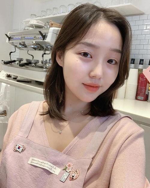 网红 李,从平凡走向璀璨的逆袭之路