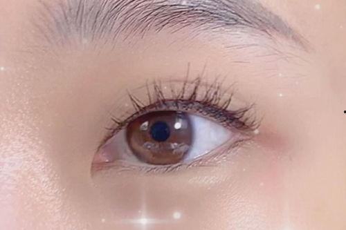 外国明星长睫毛,揭秘外国明星的迷人眼眸